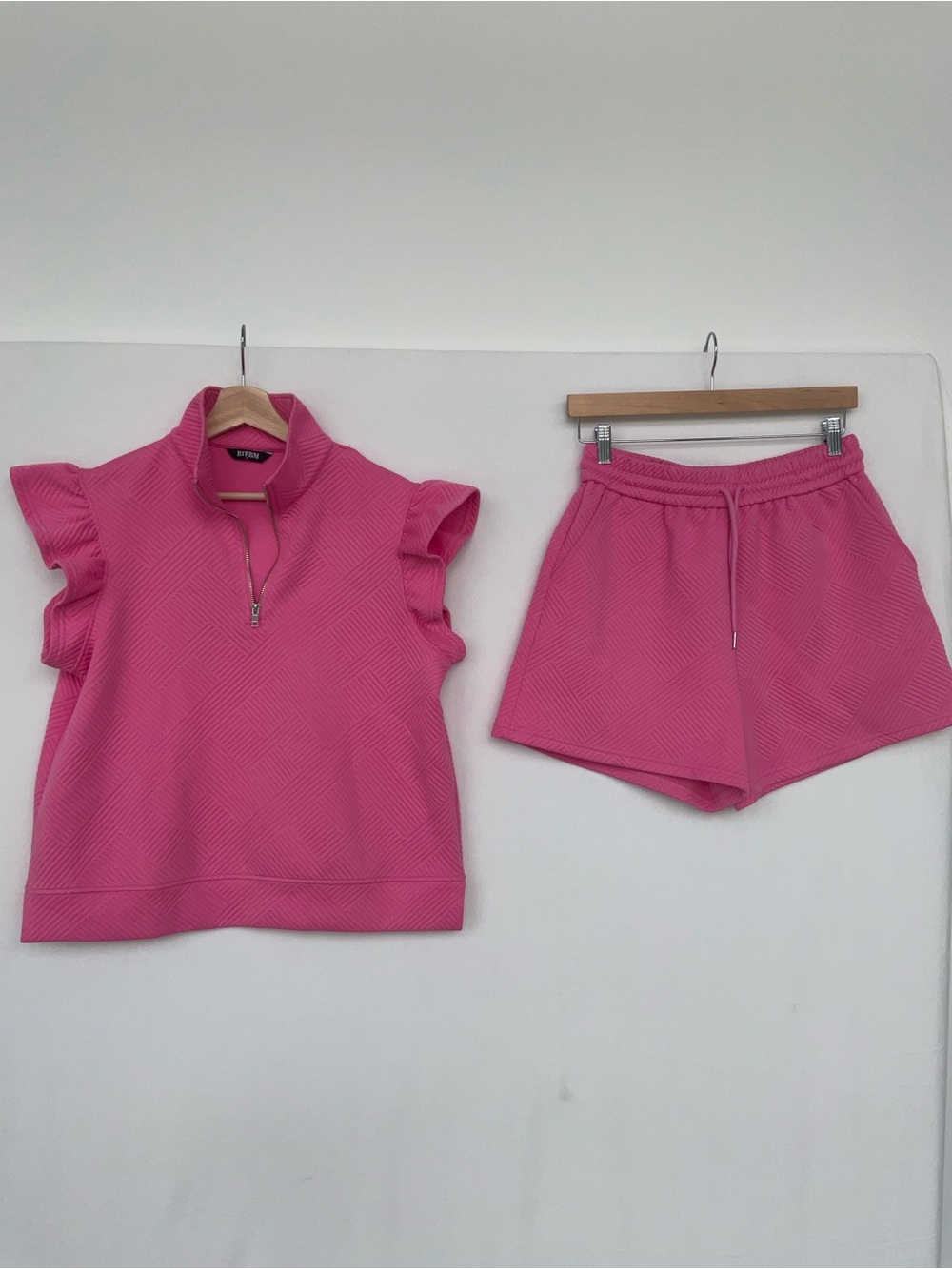 Amazon Pink Short set